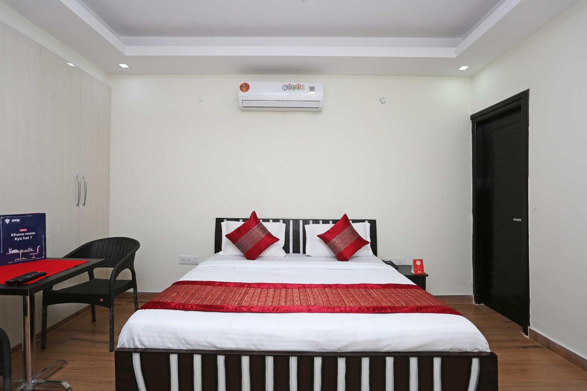 OYO 11090 Maira Homes Faridabad Extérieur photo