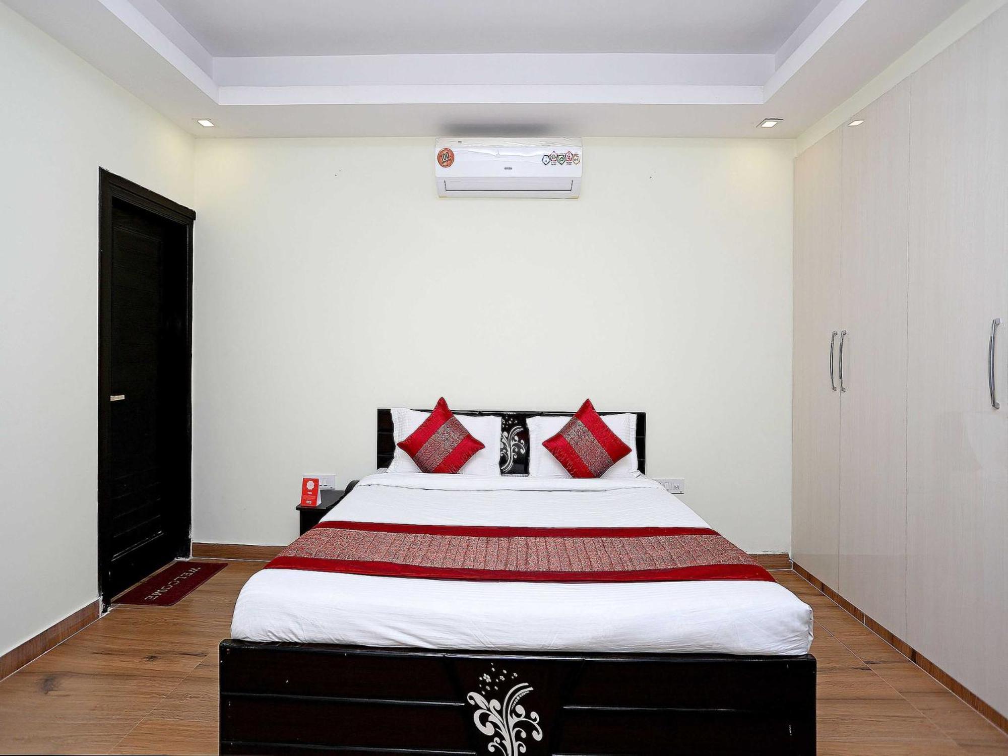 OYO 11090 Maira Homes Faridabad Extérieur photo