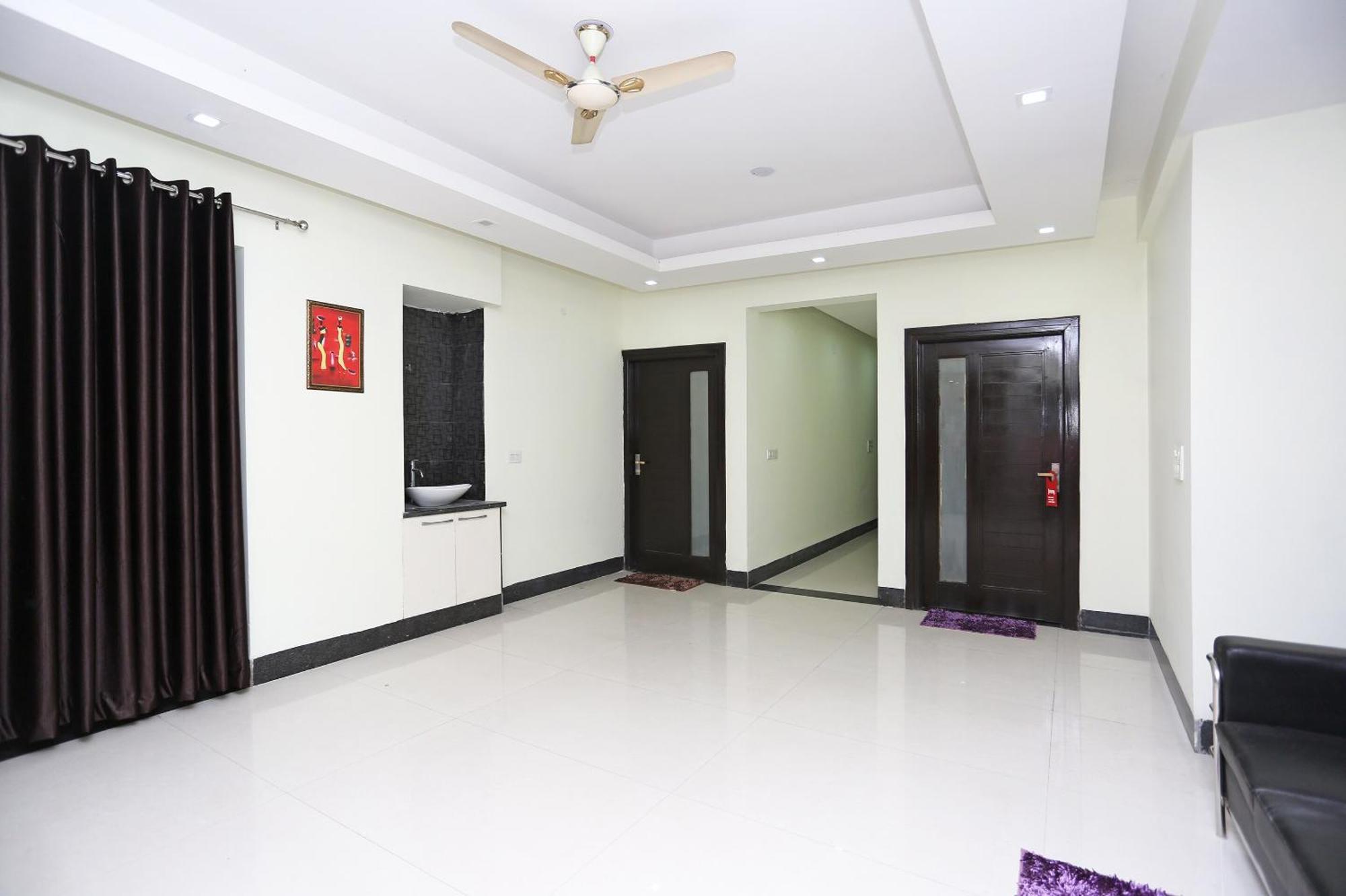 OYO 11090 Maira Homes Faridabad Extérieur photo