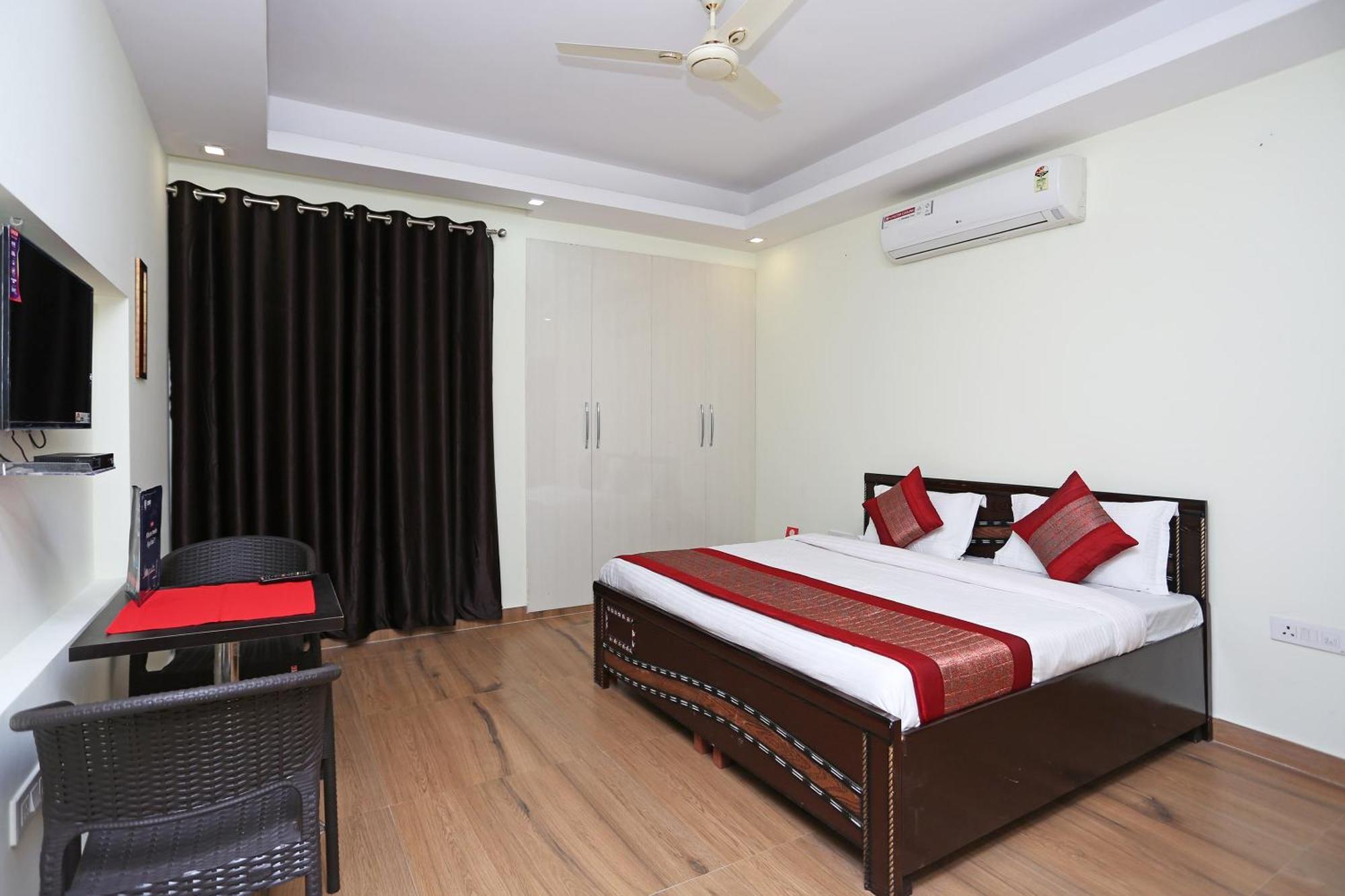 OYO 11090 Maira Homes Faridabad Extérieur photo